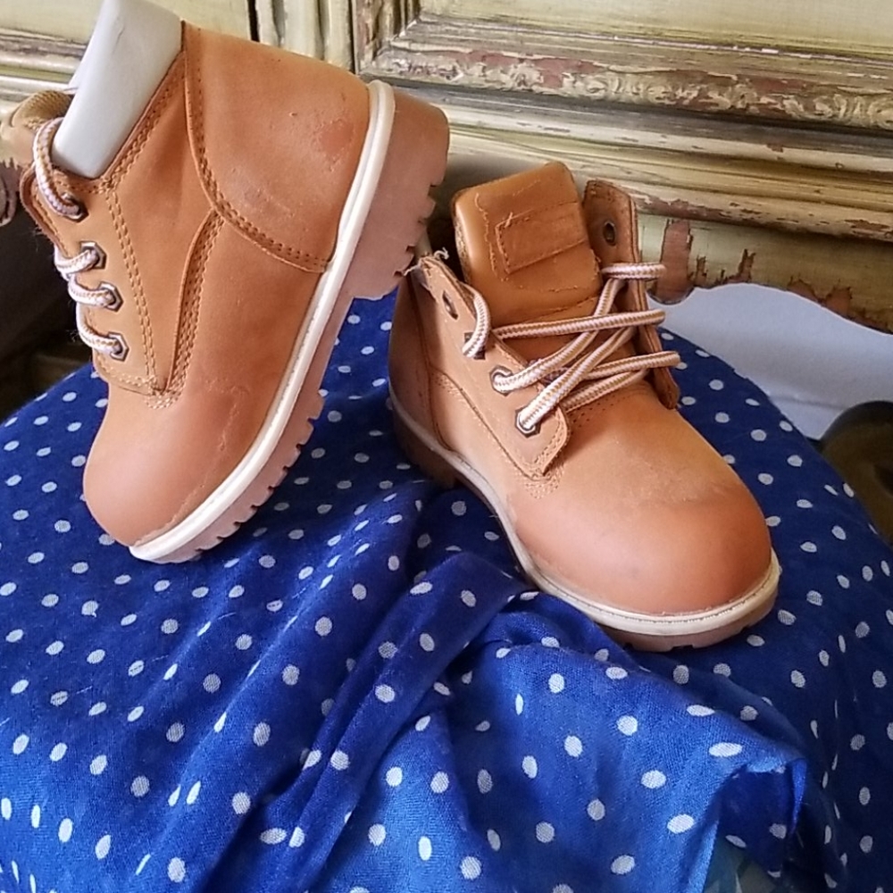 Toddler boys boots